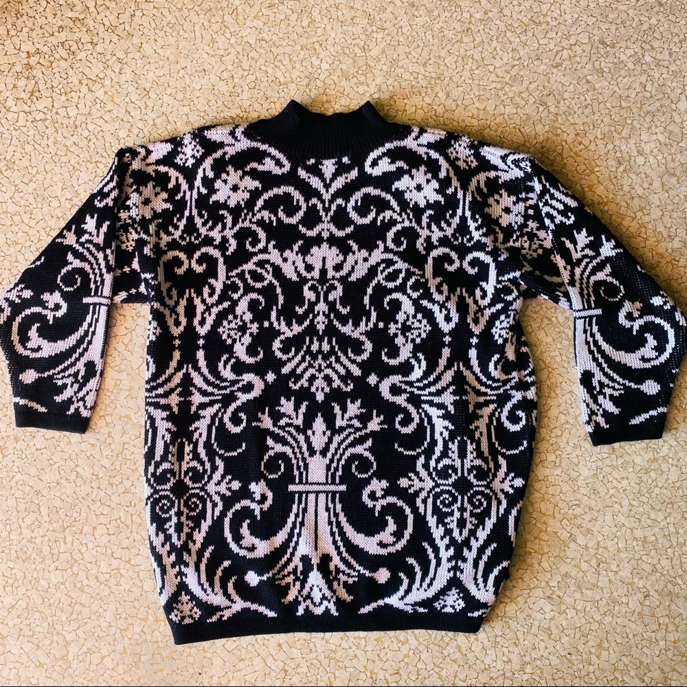 Vintage Stefano International black and white padded shoulder graphic sweater - Picture 2 of 8